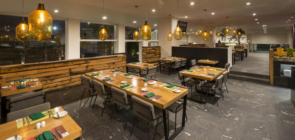 Camino Real Puebla Hotel & Suites Εξωτερικό φωτογραφία